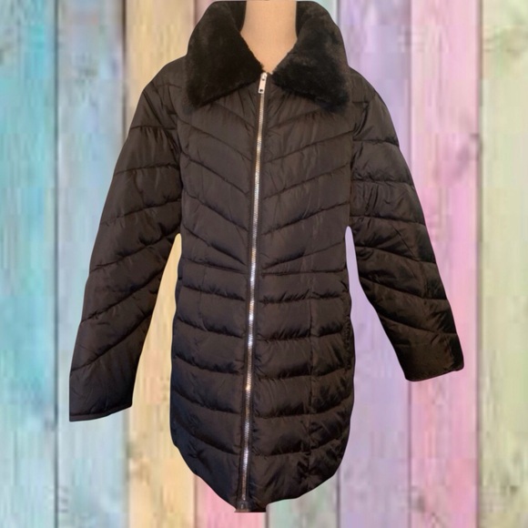 Big Chill Jackets & Blazers - Big Chill Black Puffer Faux Fur Collar Plus Zipper Closure Coat NWT